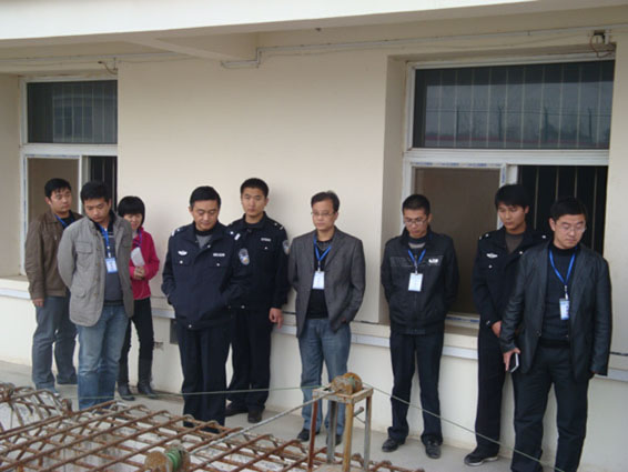 局全体人员在县看守所现场接受警示教育